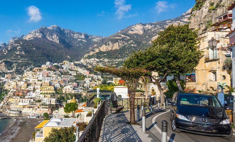 A minivan on the scenic road in Positano