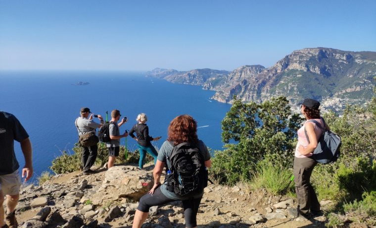 Hikers on the Path of the Gods